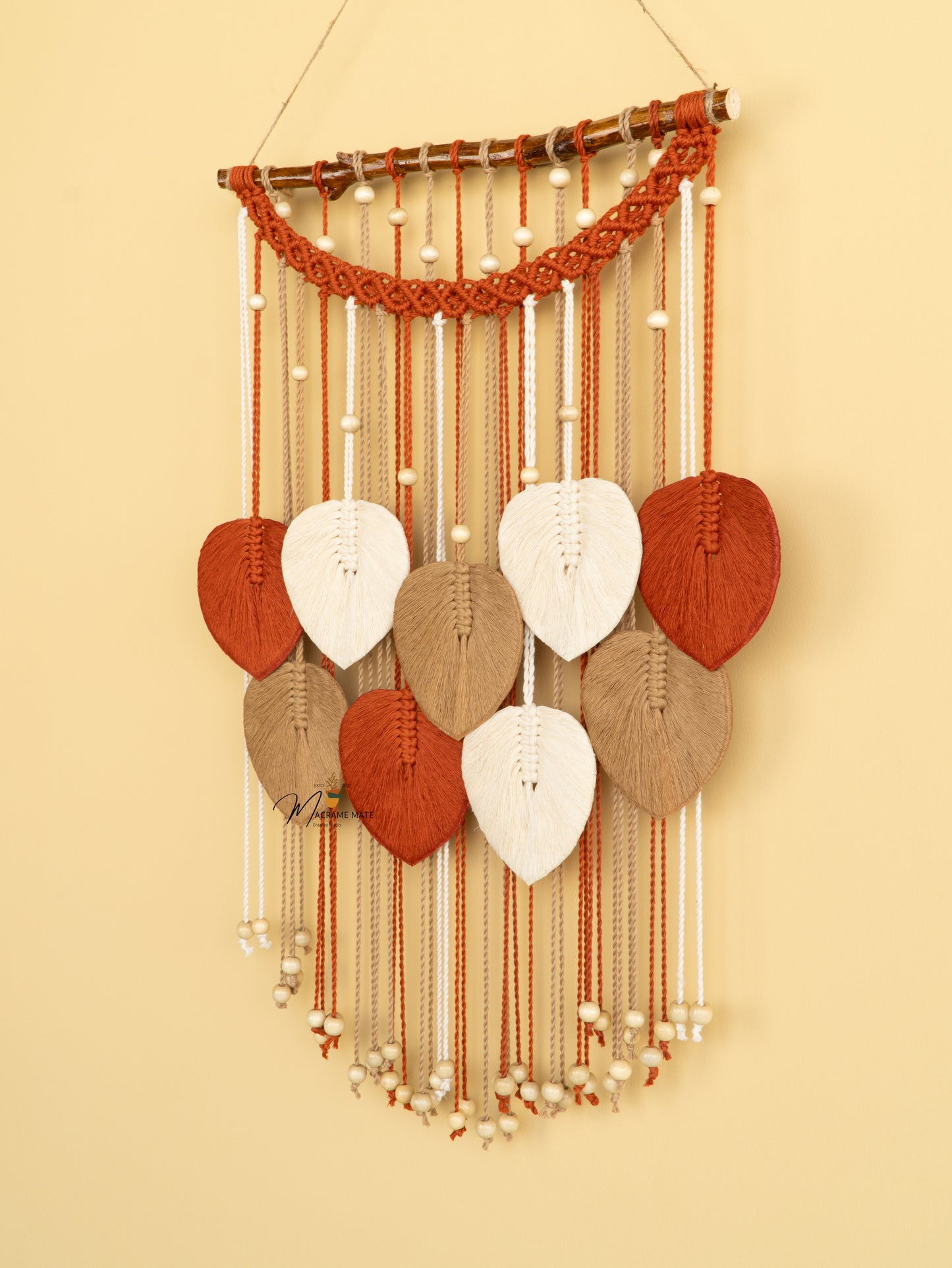 Levia Warm Macrame Leaf Hangings