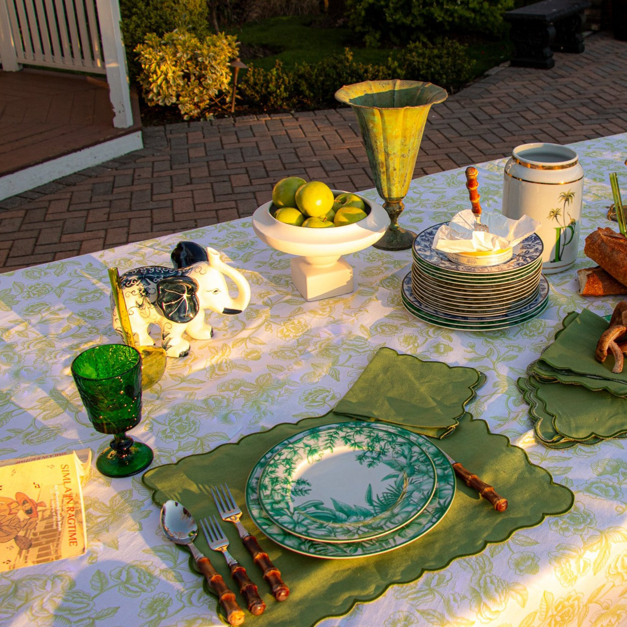 Monsoon Verdant Dinner Plate - Case of 12 Plates (+3 Bonus Plates)