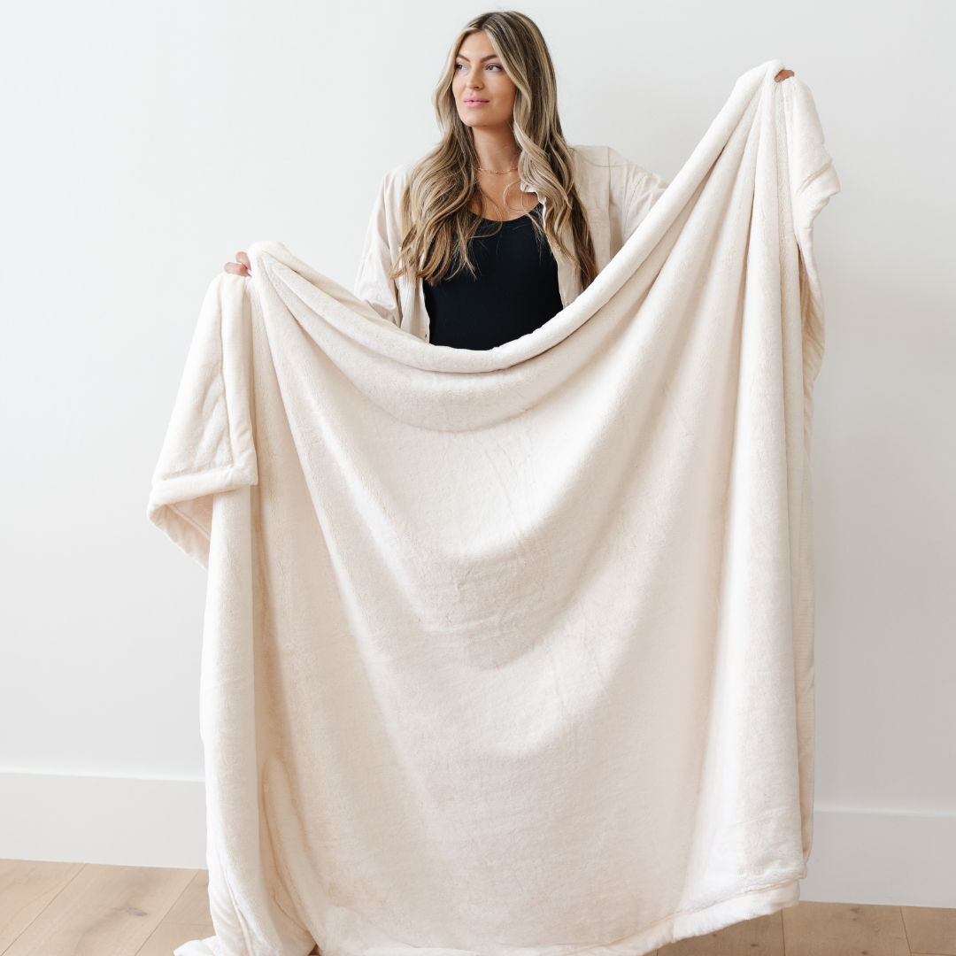 LUSH XL BLANKETS