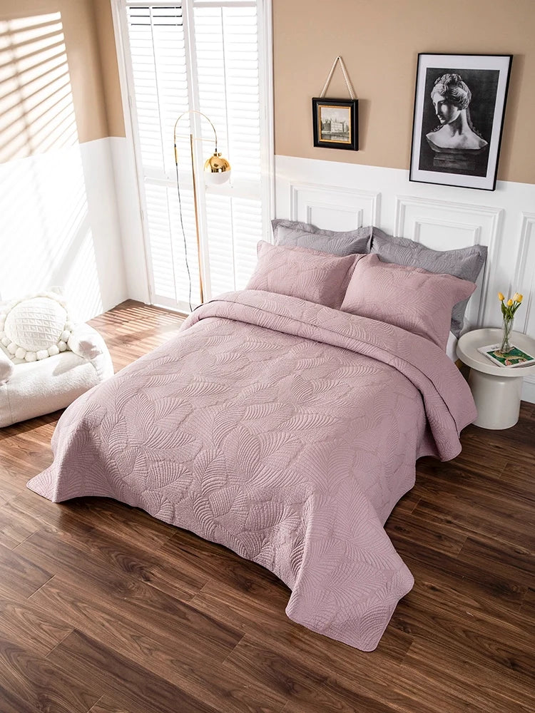 Havana Palm Leaf Embroidered Bedspread