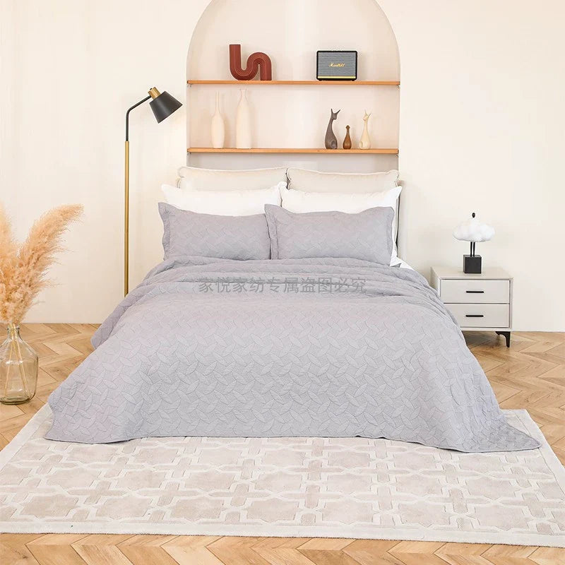 Havana Palm Leaf Embroidered Bedspread