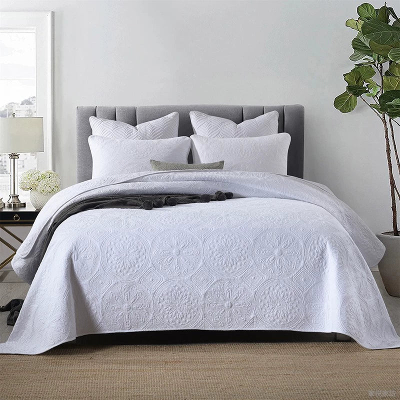 Havana Palm Leaf Embroidered Bedspread