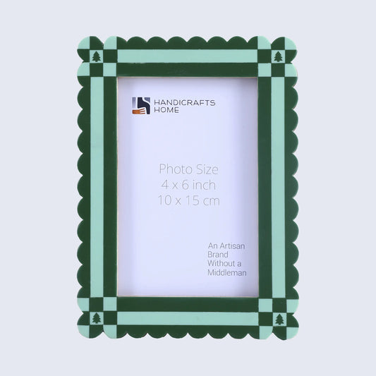 Chalet Collection Resin Inlay Picture frame for Holiday Decor & Gifting - Green , 4x6 and 5x7