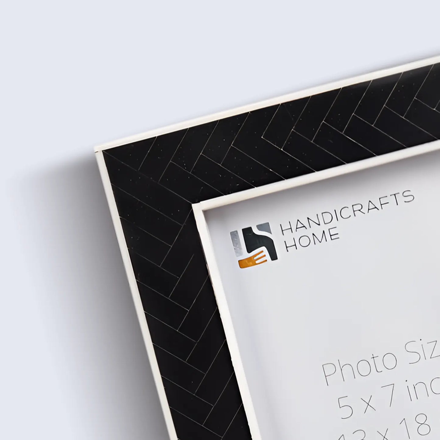 Black & White Resin Inlay Chevron Picture Frame - 4x6 & 5x7