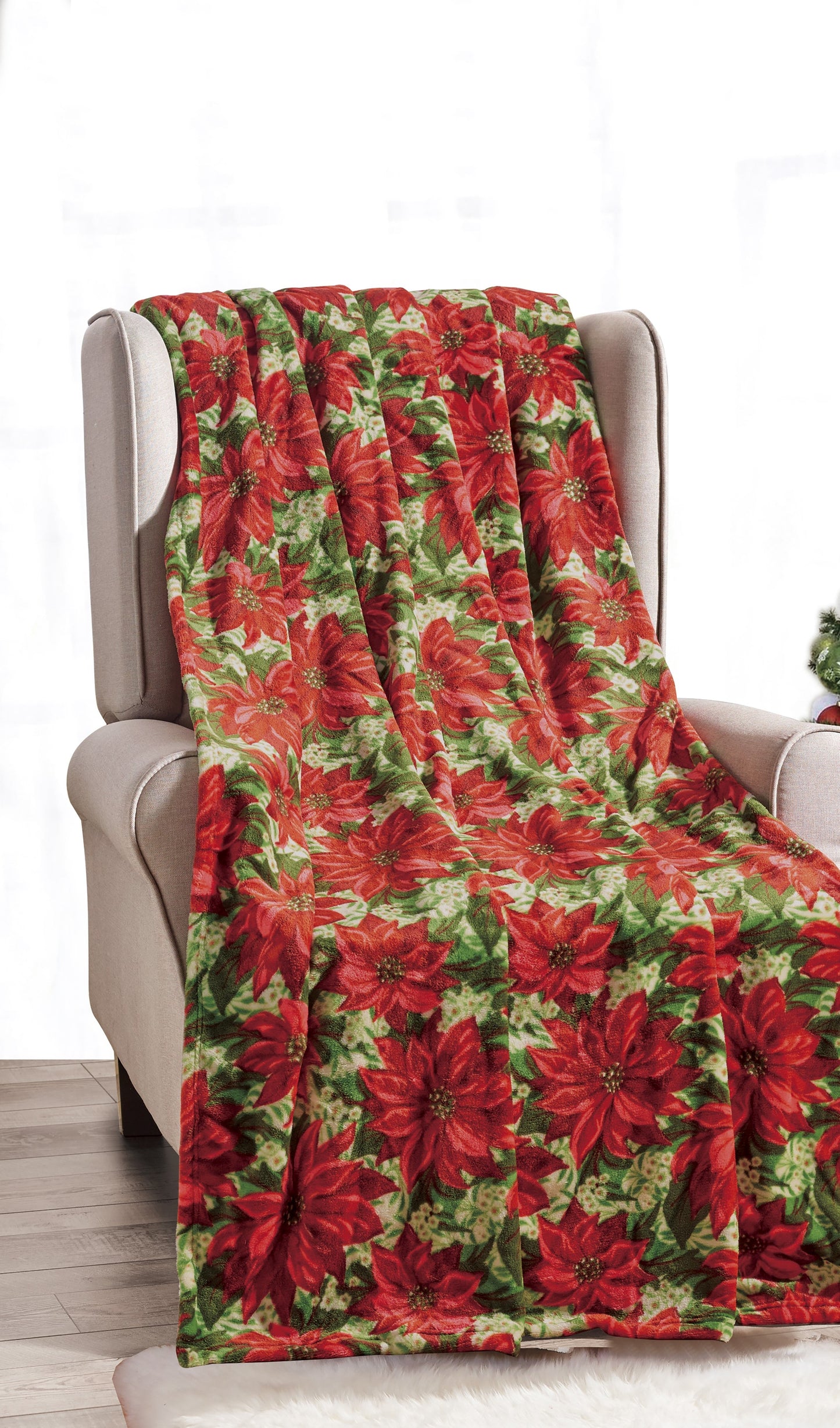 Decor&More Home Essentials Christmas Throw