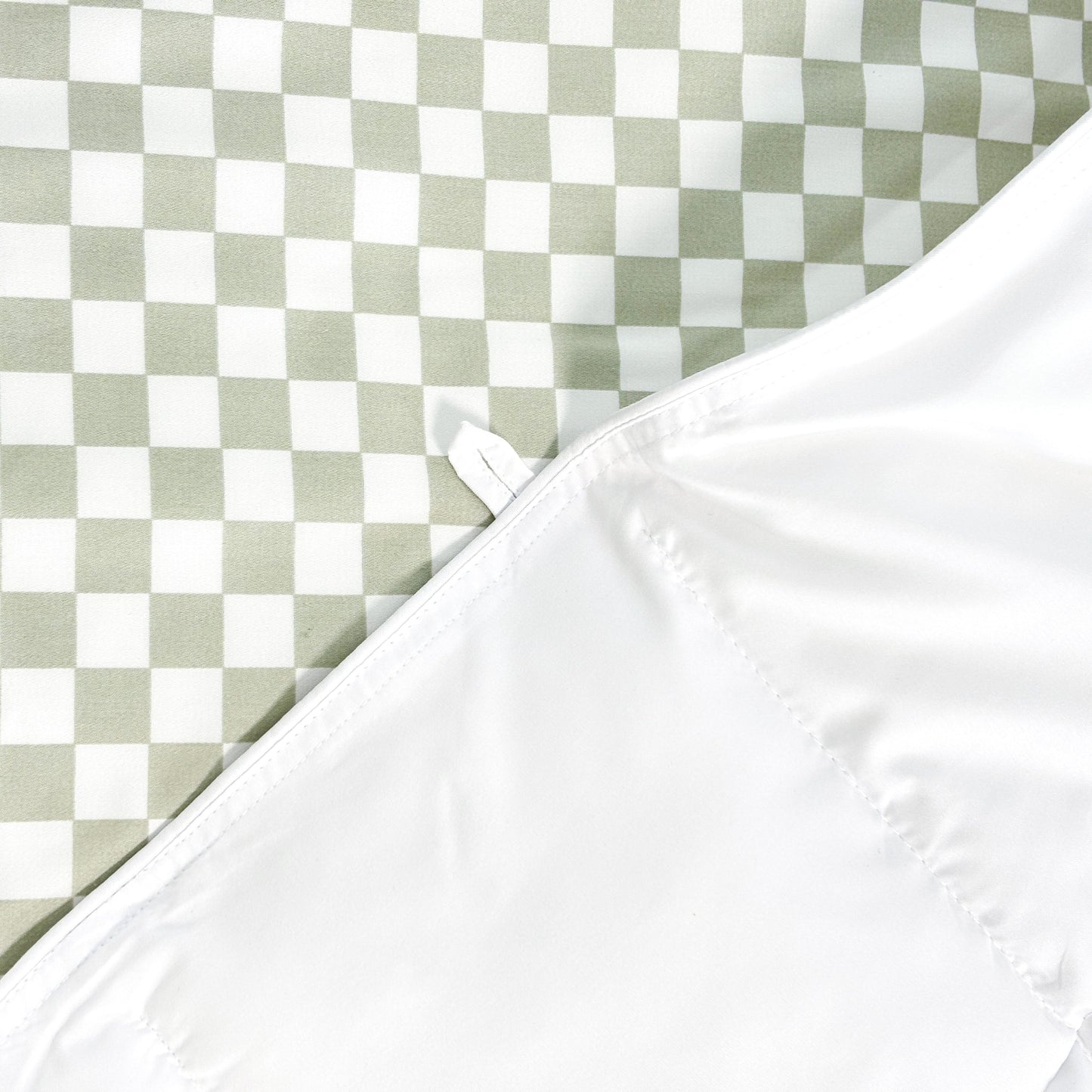 SHNUGGLE SNAP-EZ Quilt