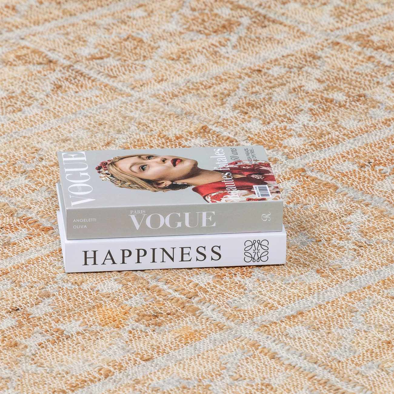 Rice Handcrafted Fringed Jute Carpet