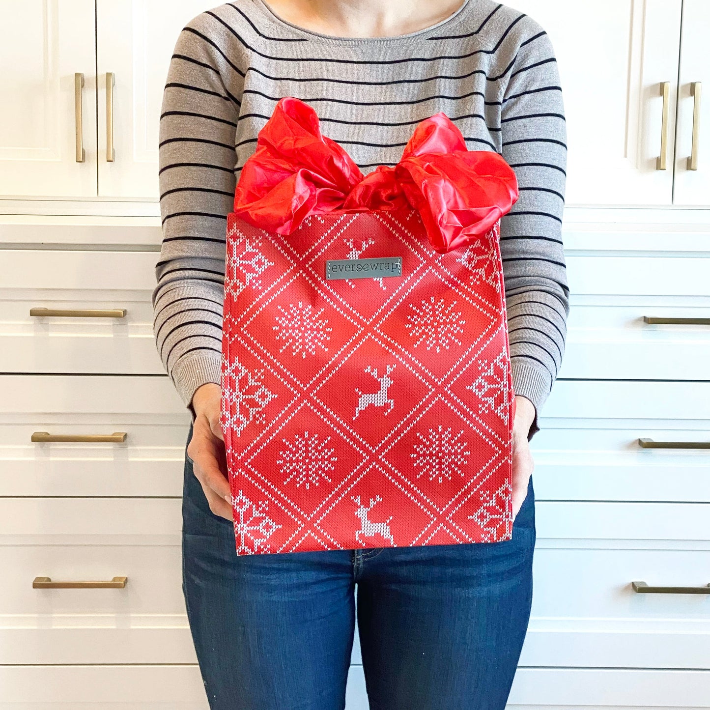 EverBag: Medium Holiday Red with Wintry Knitted Sweater Design and Red Satin Bow Closure