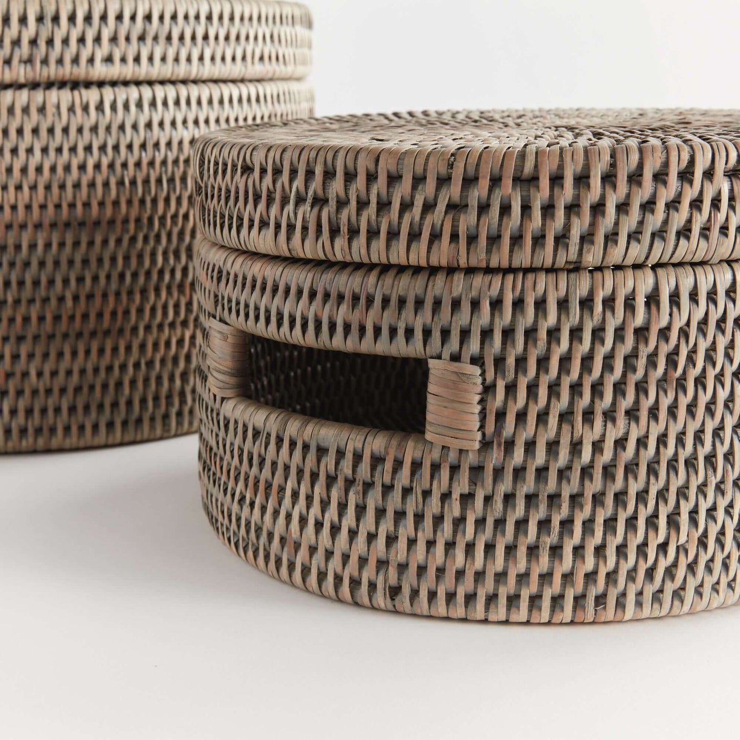 Round Rattan Storage Baskets with Lids (Set of 2)