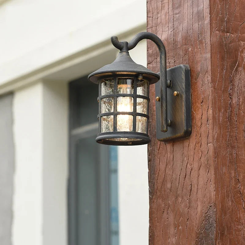 Retro Outdoor Waterproof Wall Light - American Style for Corridors, Balconies, and Gardens, Modern Rain-Proof E27 Wall Lamp