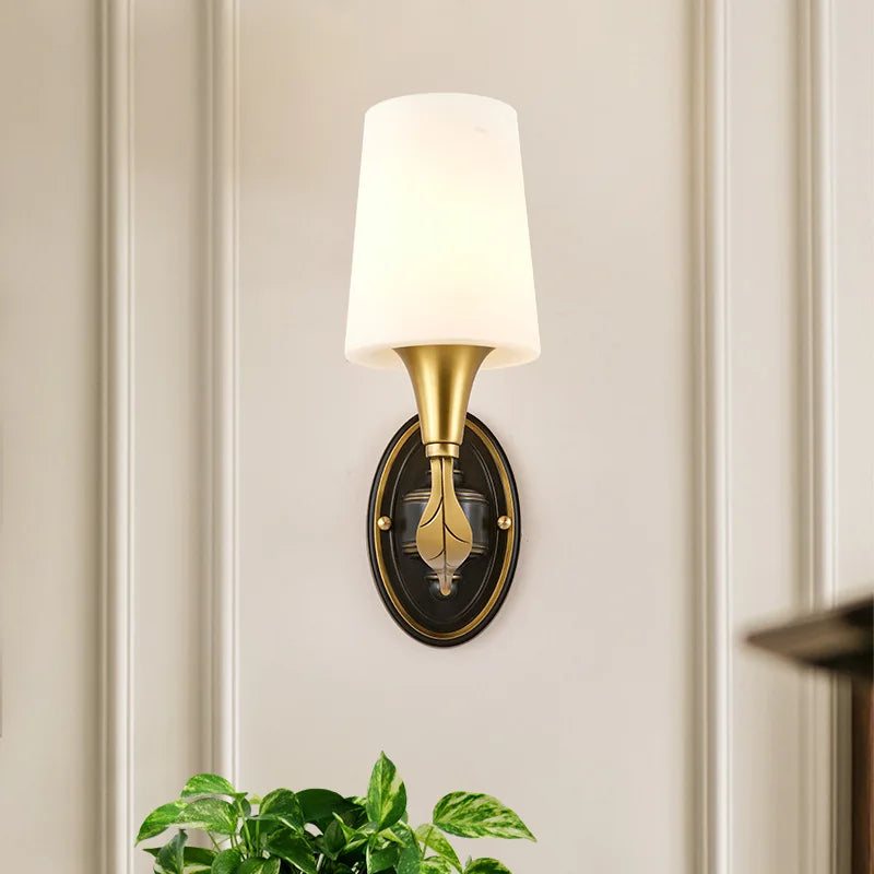 Lily's Retro American All-Copper Wall Lamp - Vintage Elegance for Your Living Spaces