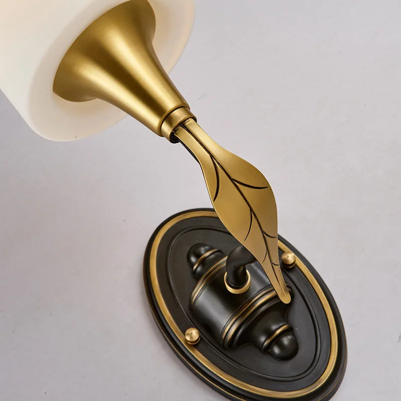 Lily's Retro American All-Copper Wall Lamp - Vintage Elegance for Your Living Spaces