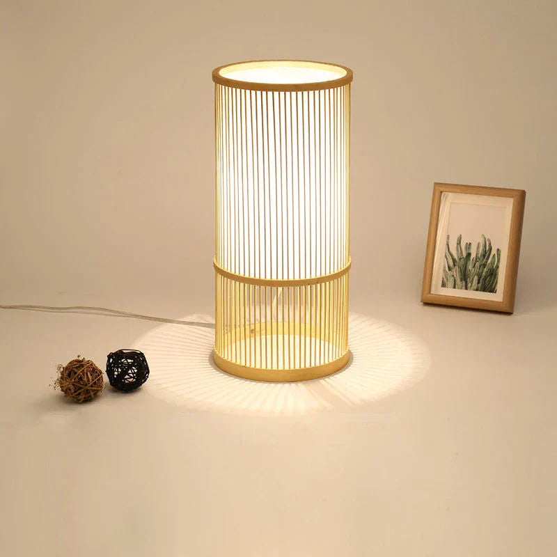 Style Bamboo Weaving Table Lamp - Creative Rattan Bedside Lighting