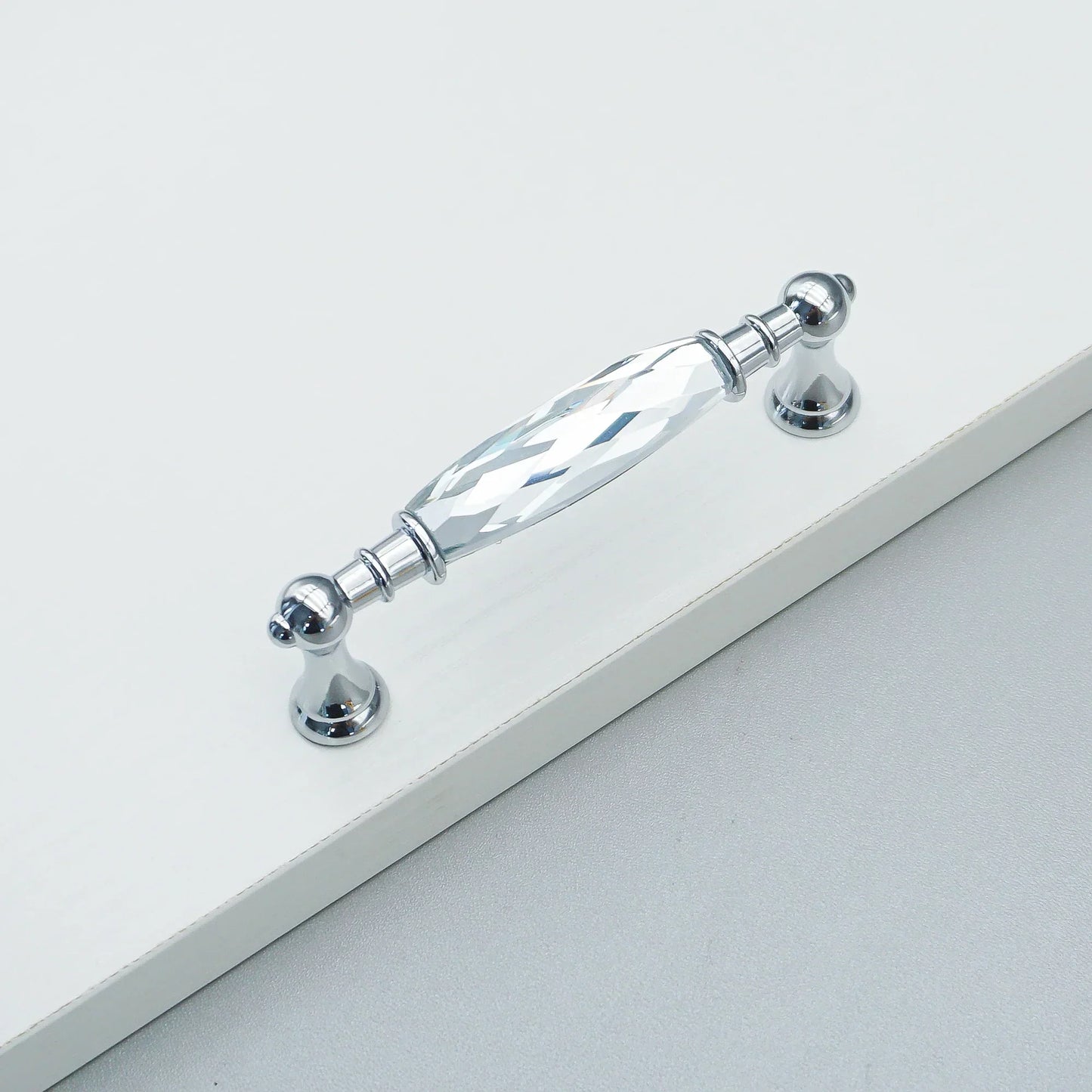 Luxury Gold Chrome Cabinet Handles – Modern Zinc Alloy and Crystal Glass Drawer Knobs for Wardrobes and Dressers