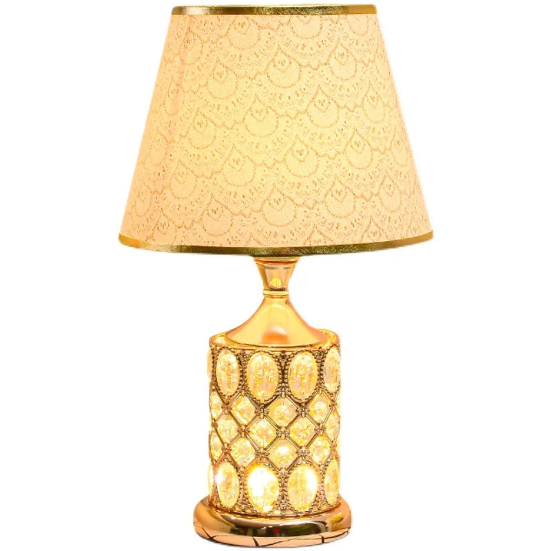 European Luxury Crystal Table Lamp - Warm and Romantic Bedroom Nightstand Decoration Light