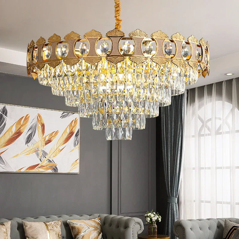 Elegant Golden Crystal Chandelier - Perfect for Master Bedrooms, Living Rooms, and Dining Rooms, Creating an Atmosphere of Simplicity and Light Luxury