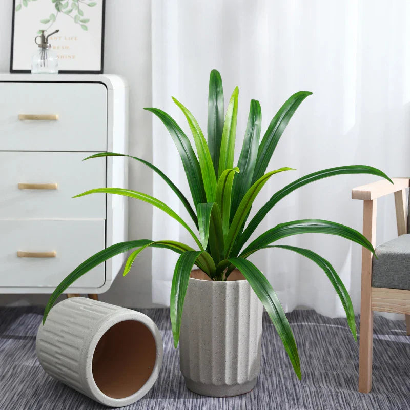 Dlight Decor Bracketplant Palm for Home and Garden Display