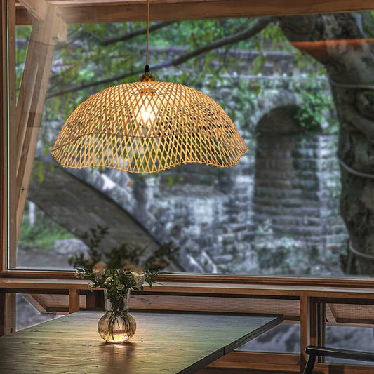 Modern Hand-Woven Bamboo Pendant Lights - Artistic Rattan Wicker Chandeliers for Dining Rooms and Bedroom Lighting