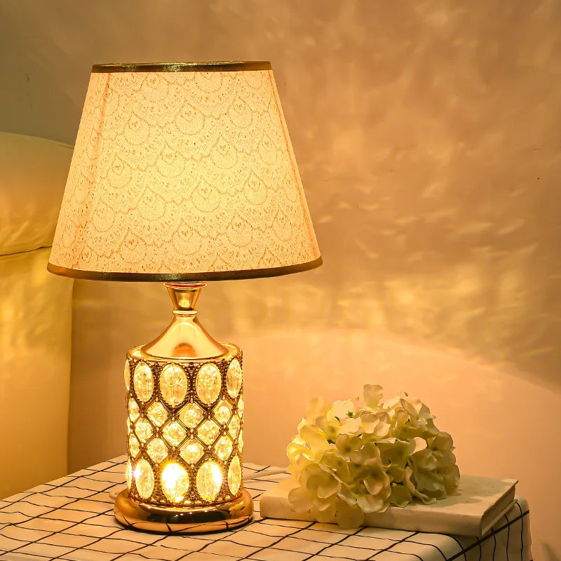 European Luxury Crystal Table Lamp - Warm and Romantic Bedroom Nightstand Decoration Light