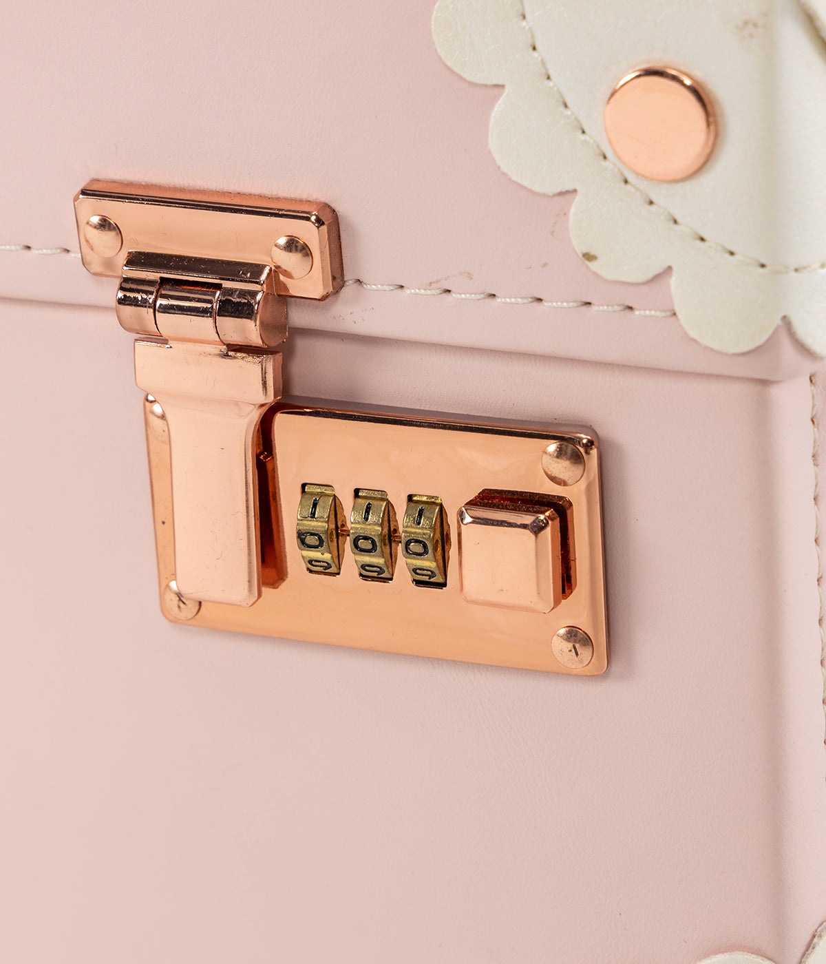 SarahFace Spinner Suitcase - Embroidery Cherry Pink