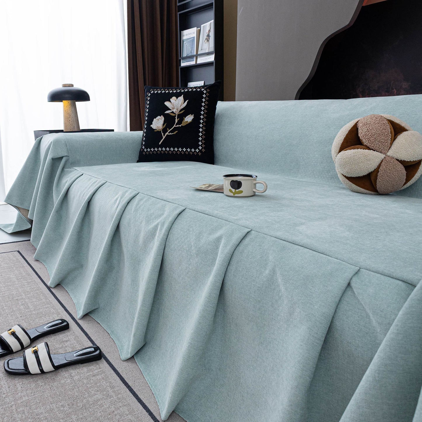 Water Resistant Couch Cover, Non Slip Furniture Protector for Leather & Fabric Sofa