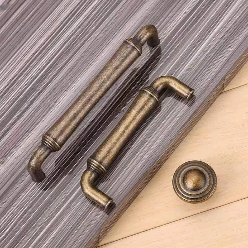 Antique Bronze Cabinet Handles - Retro Drawer Pulls, Vintage Zinc Alloy Kitchen Hardware for Furniture, Dresser, and Locker