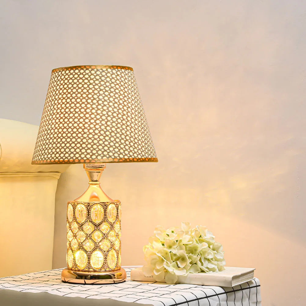 European Luxury Crystal Table Lamp - Warm and Romantic Bedroom Nightstand Decoration Light