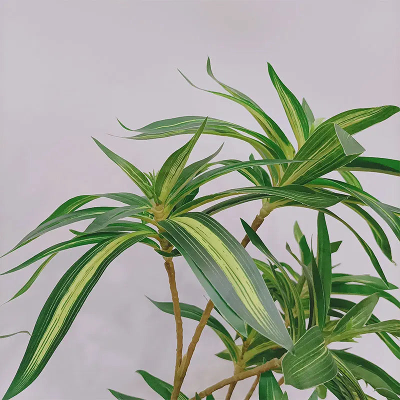 Dlight Decor 75cm Palm Tree with Real Touch Leaves