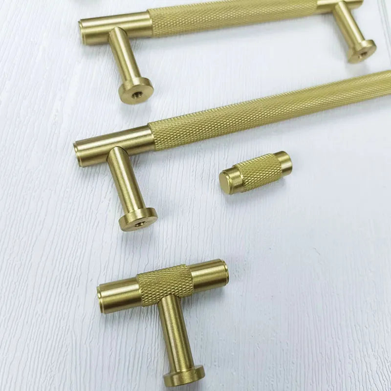 Knurled Brass Wardrobe Handles – Modern Kitchen Cabinet and Drawer Pull Bar Handles