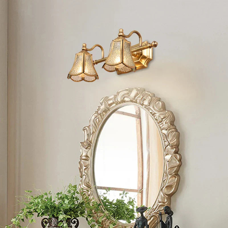 European-Style Mirror Cabinet Light 52CM E14 - Elegant Bedroom and Bathroom Lamp with Golden Finish