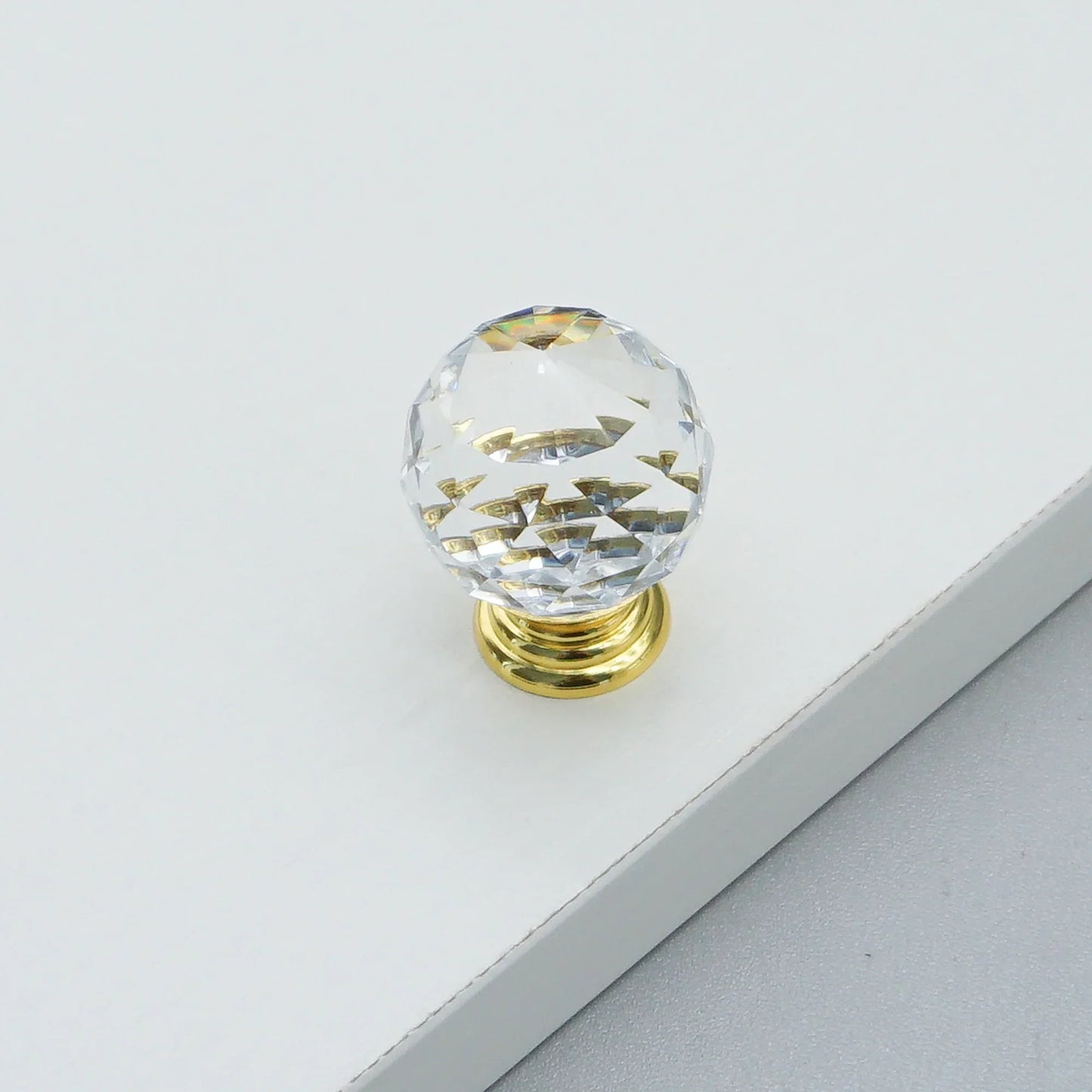 Luxury Gold Chrome Cabinet Handles – Modern Zinc Alloy and Crystal Glass Drawer Knobs for Wardrobes and Dressers