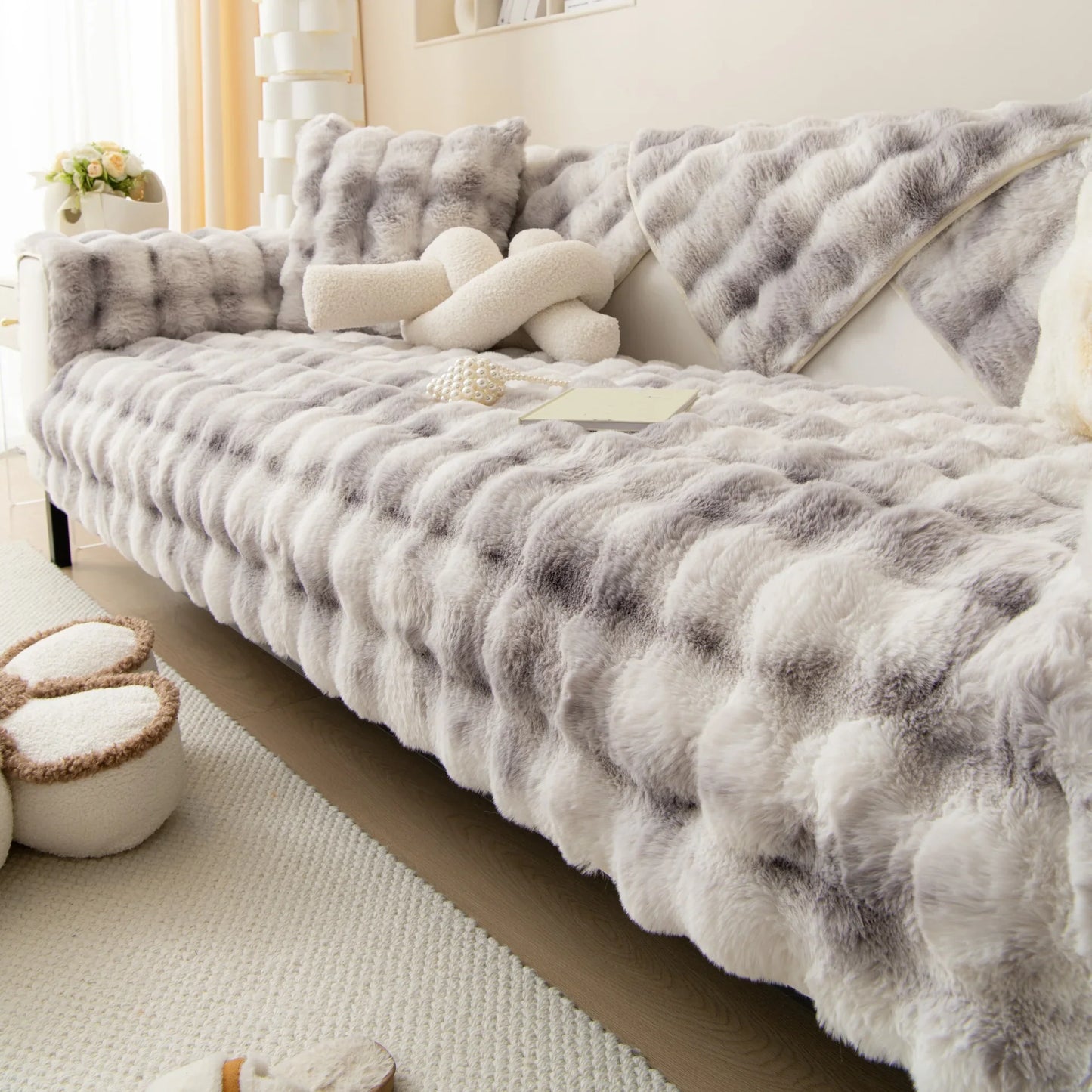 Velvet Couch Cover – Soft, Stylish, and Cat & Dog Proof Couch Throw Cover