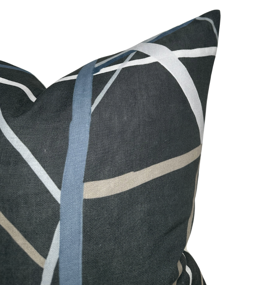 Kelly Wearstler Simpatico Pillow Cover in Raven