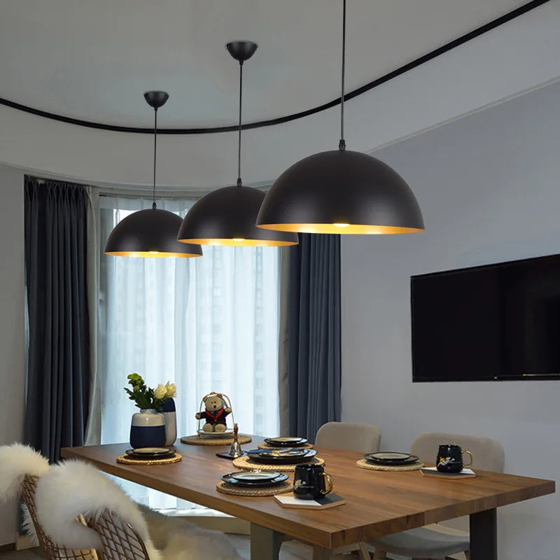 Nordic Retro Industrial Black Ceiling Pendant Lamp - Perfect for Restaurant, Dining Table, and Bar Decor