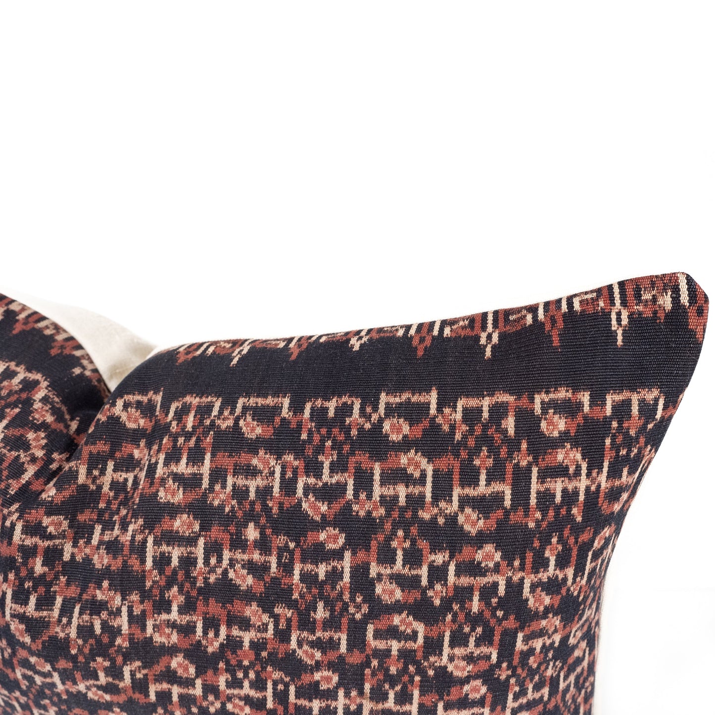 Sena Pillow
