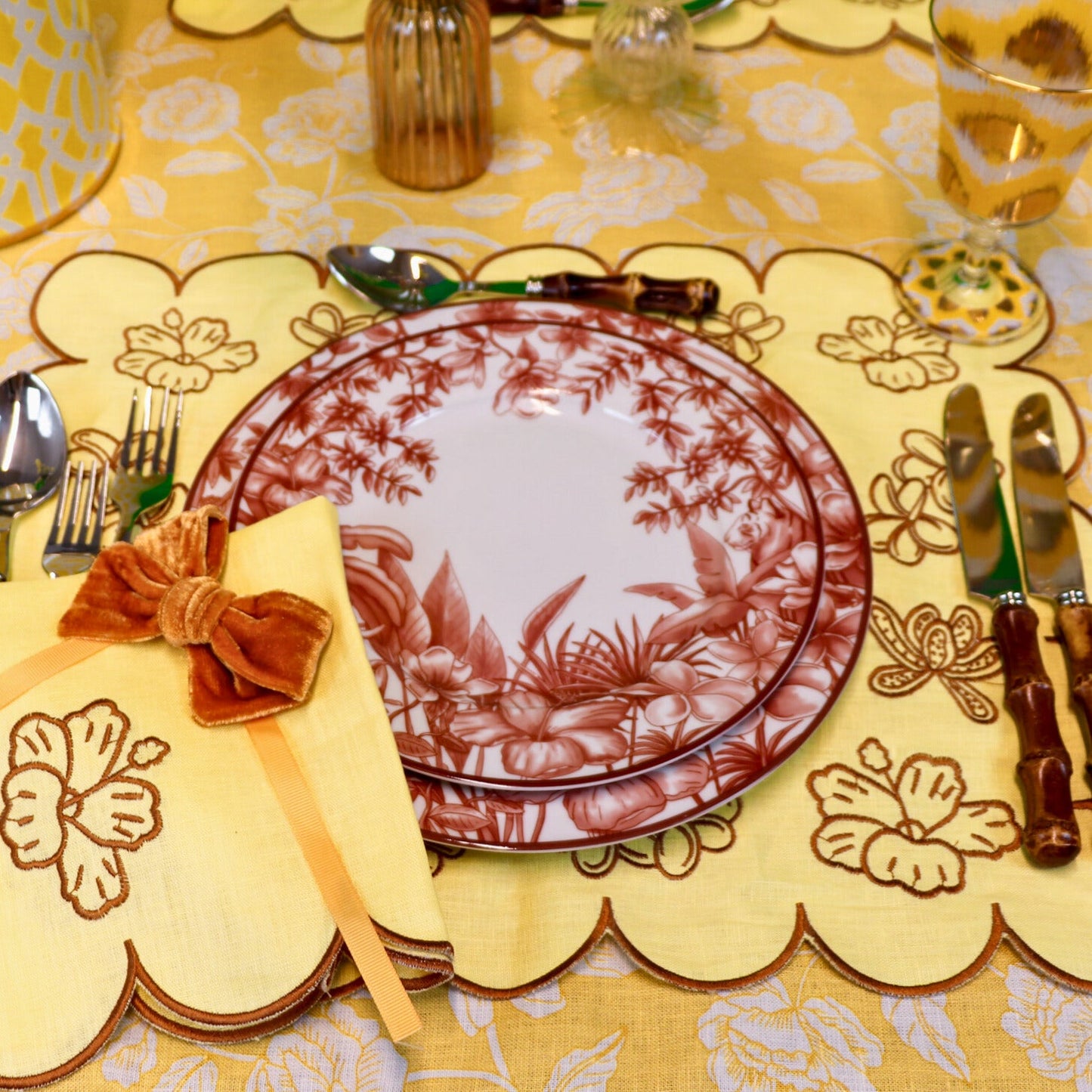 Sepia Estate Dinner Plate - Set of 4 (+1 Bonus Plate)