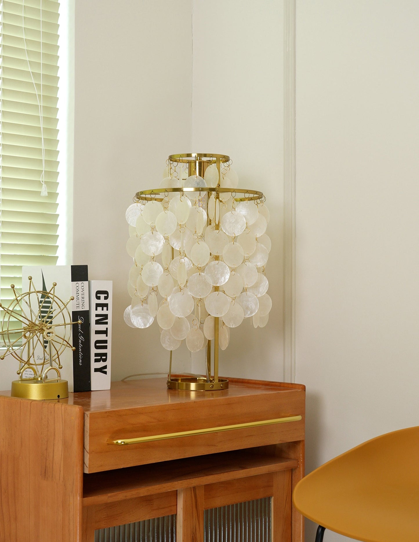 Shell Table Lamp