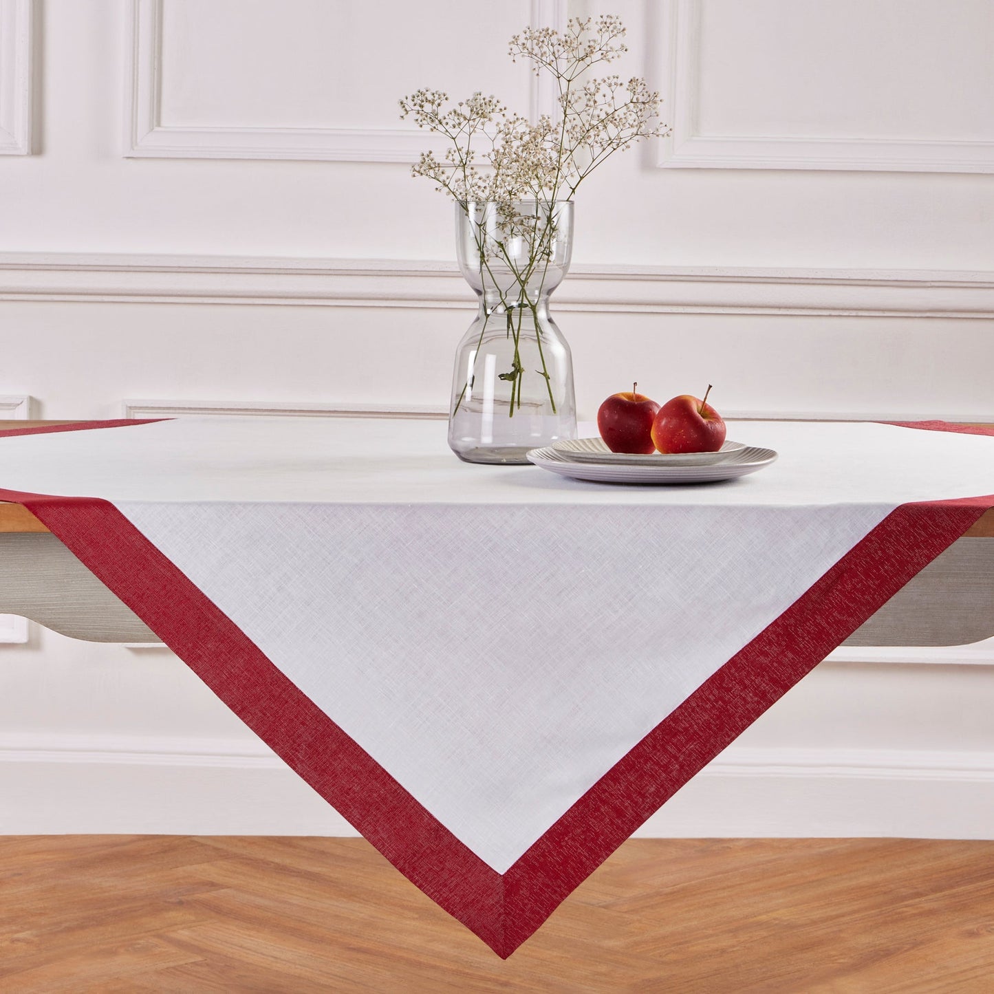 Festive Edge Table Throw