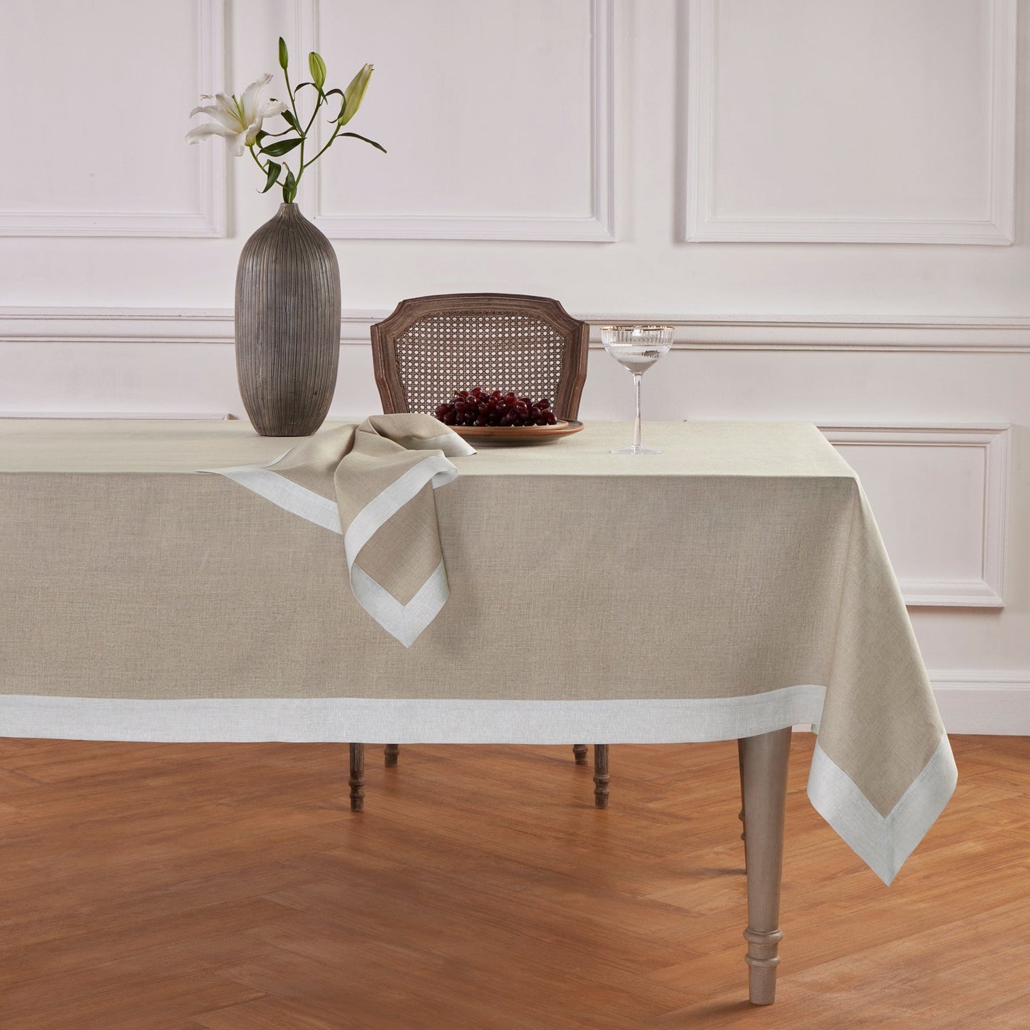 Festive Edge Tablecloth