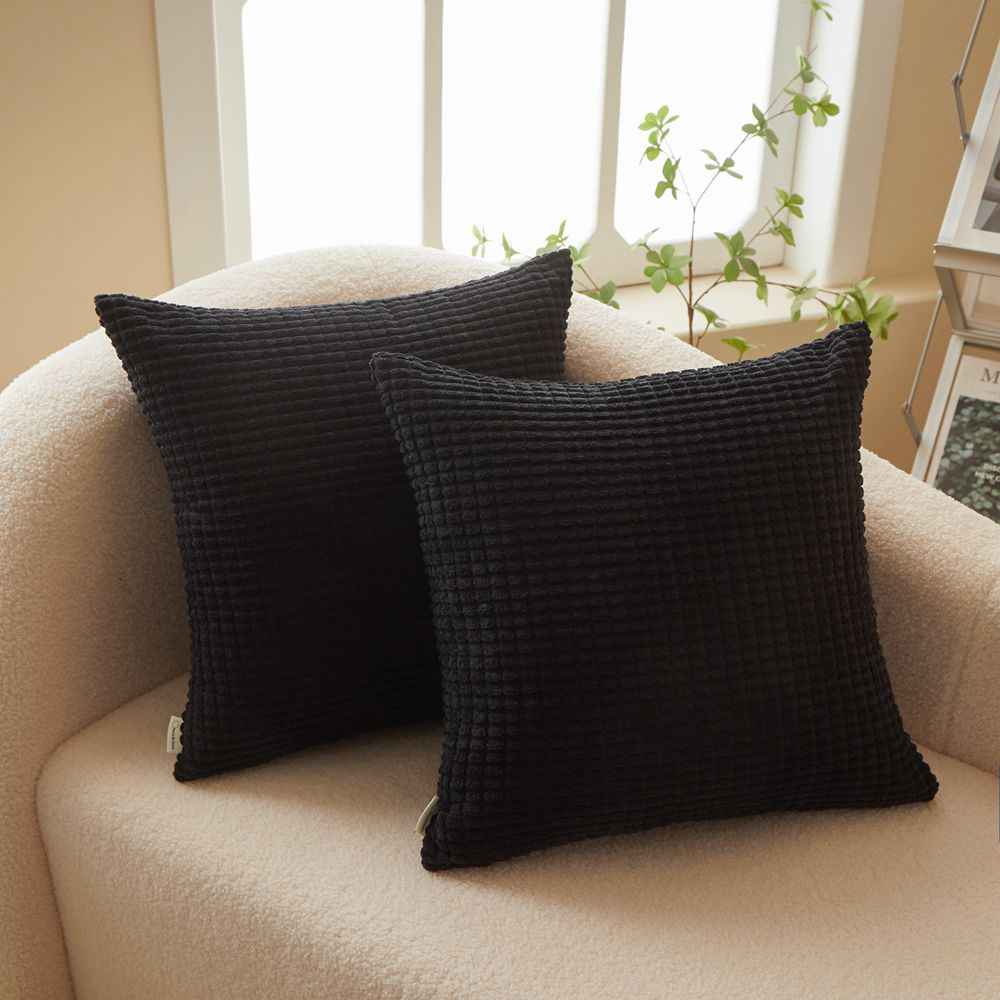 Polyester Blend soft hand feeling Throw Pillow (With insert) 11 color options size 18"x18"