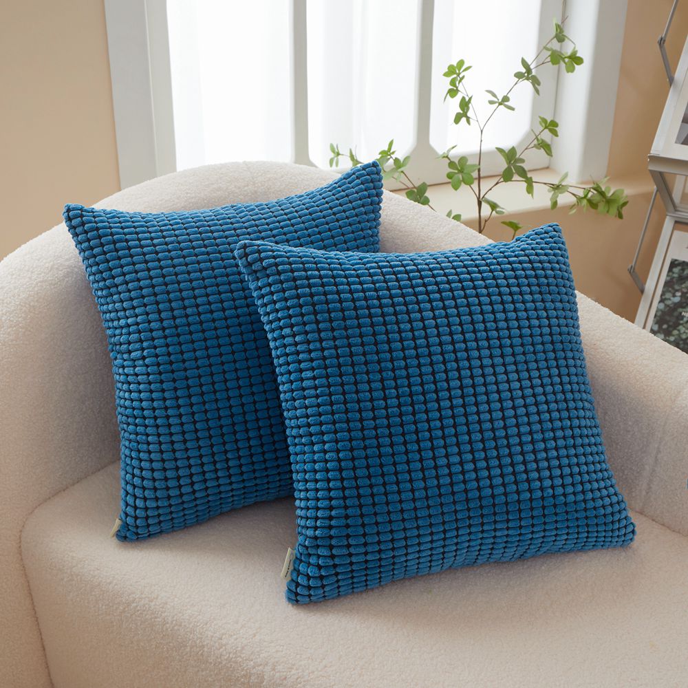Polyester Blend soft hand feeling Throw Pillow (With insert) 11 color options size 18"x18"