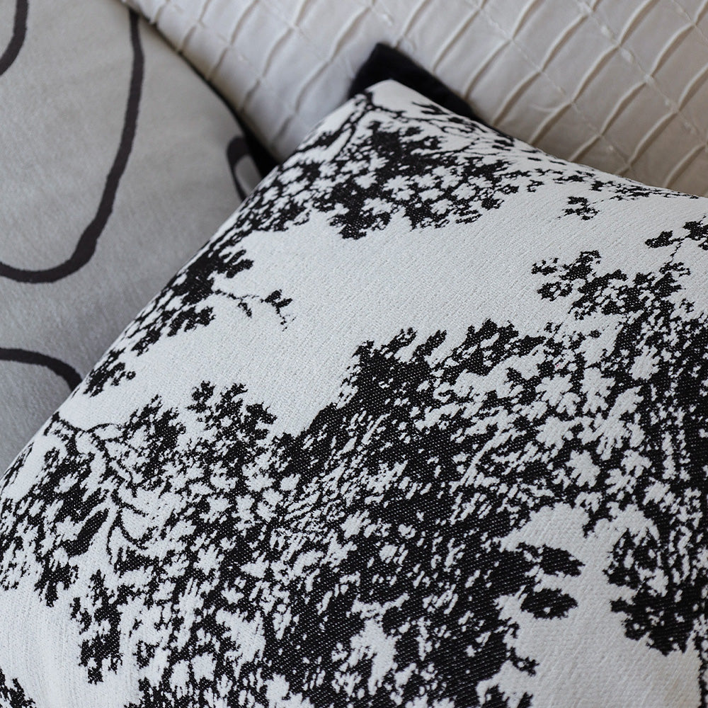 Tranquil Touches: Pack of 1 Throw Pillow with Insert size of 18"x18"