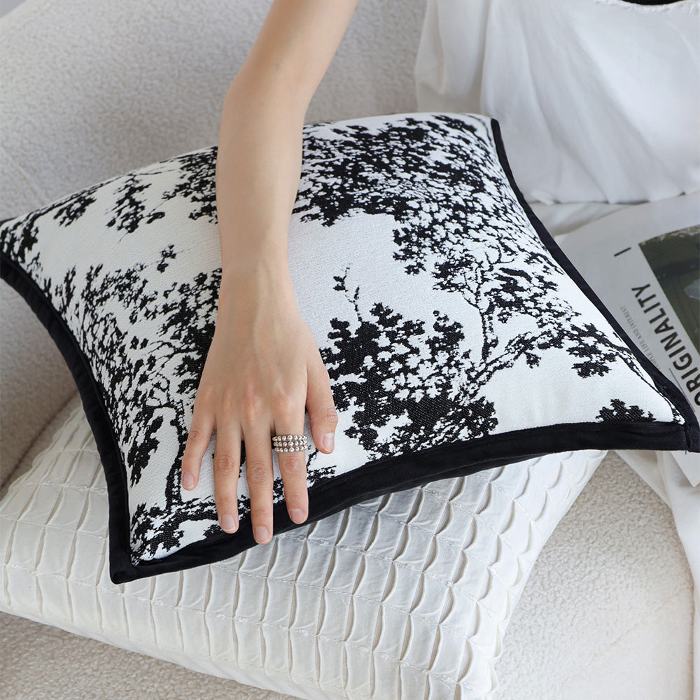 Tranquil Touches: Pack of 1 Throw Pillow with Insert size of 18"x18"