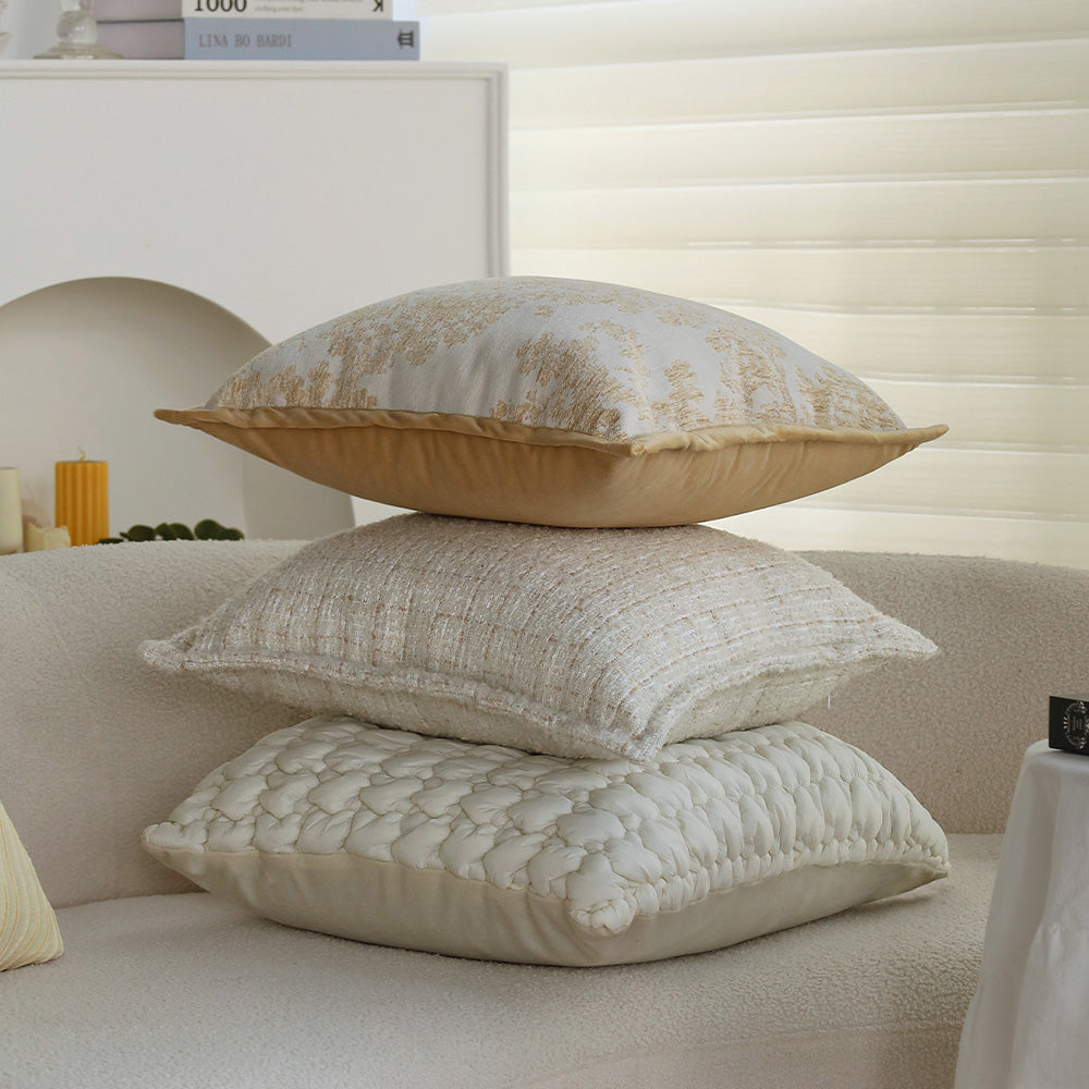 Tranquil Touches: Pack of 1 Throw Pillow with Insert size of 18"x18"