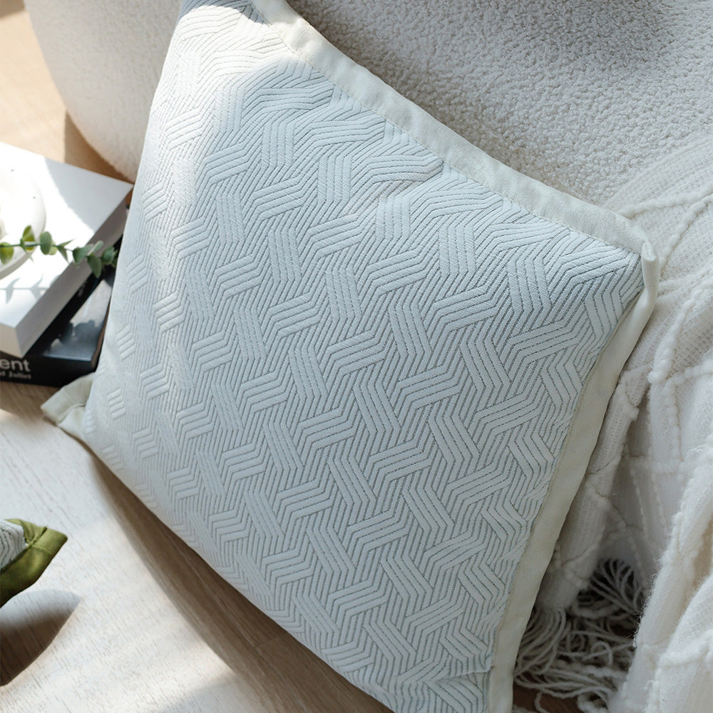 Tranquil Touches: Pack of 1 Throw Pillow with Insert size of 18"x18"