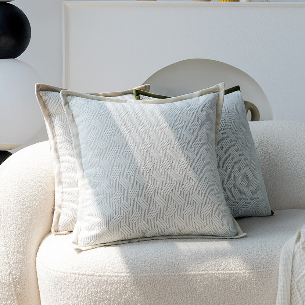 Tranquil Touches: Pack of 1 Throw Pillow with Insert size of 18"x18"