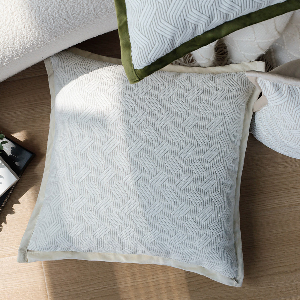 Tranquil Touches: Pack of 1 Throw Pillow with Insert size of 18"x18"