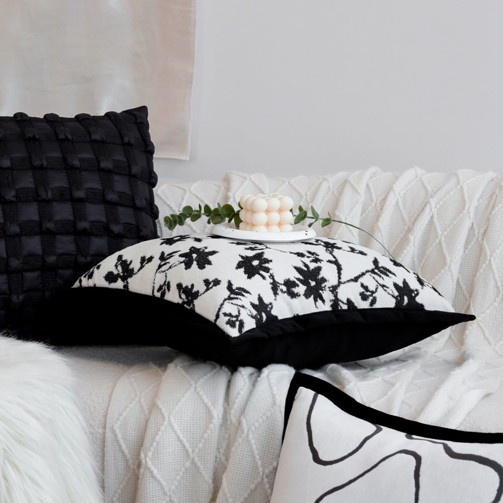 Tranquil Touches: Pack of 1 Throw Pillow with Insert size of 18"x18"