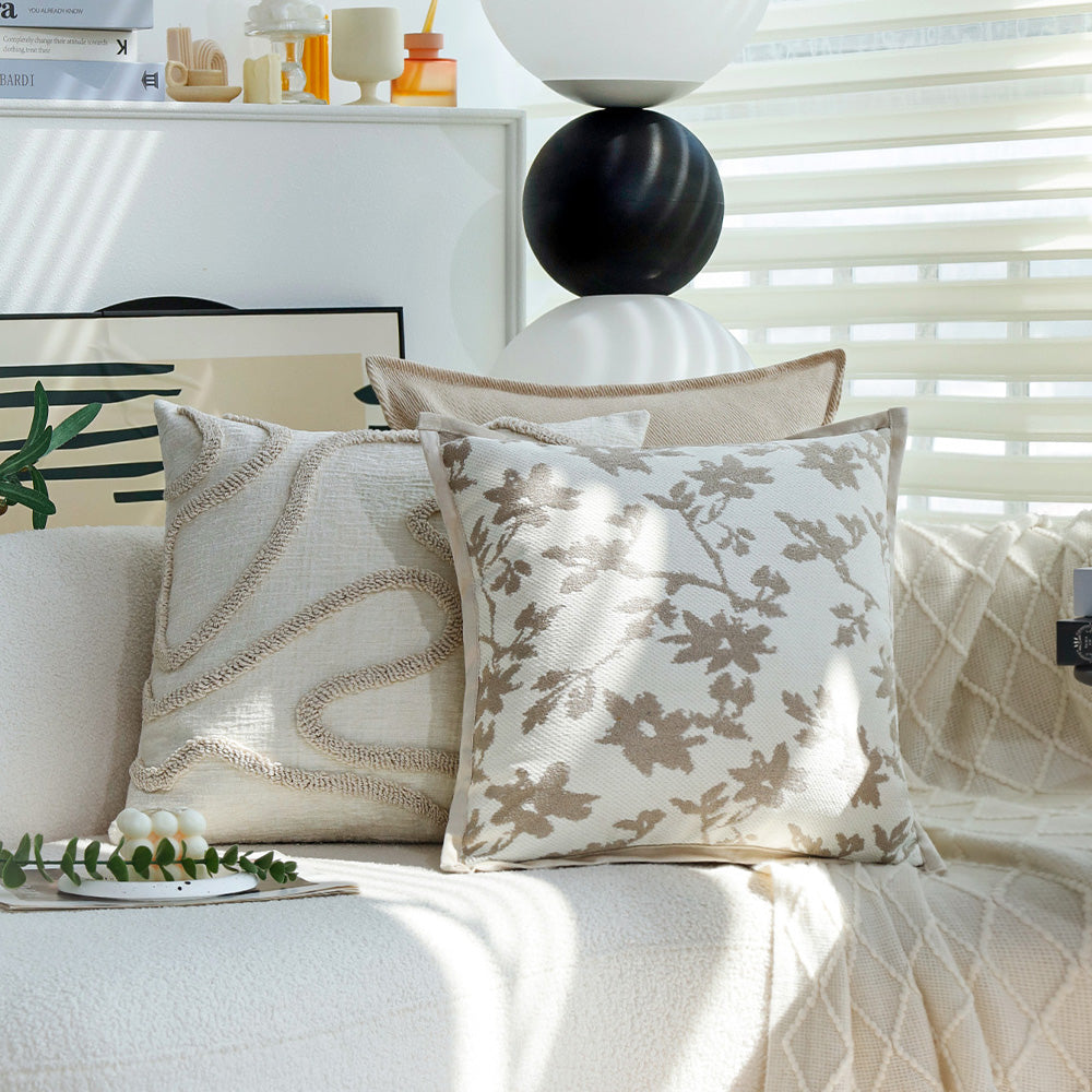 Tranquil Touches: Pack of 1 Throw Pillow with Insert size of 18"x18"