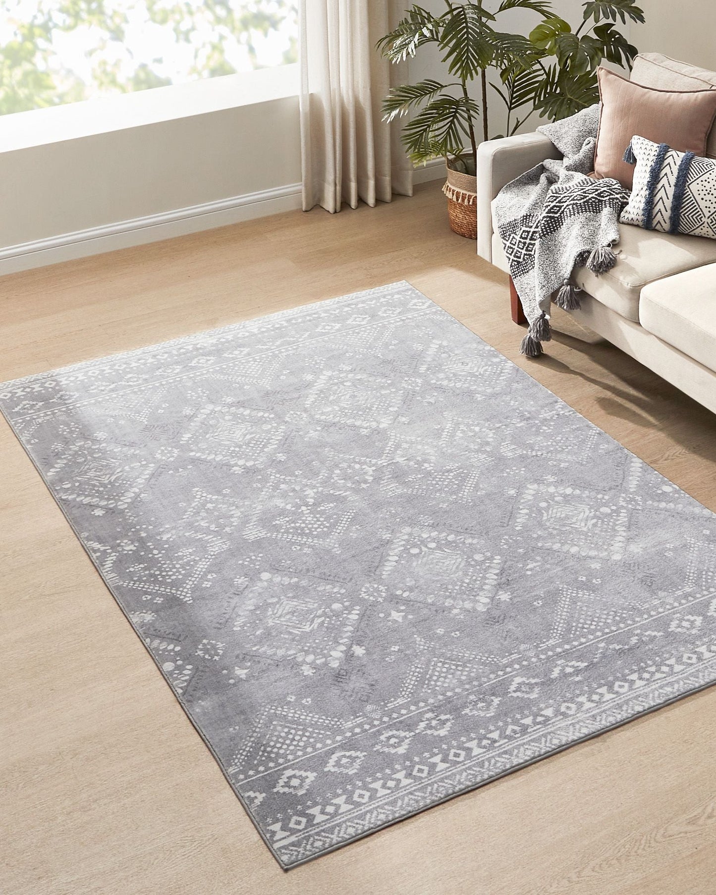 5x7 ft Rug for Bedroom, Boho Style